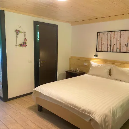 Casa de hóspedes Fratii Jderi - Utopia 3*